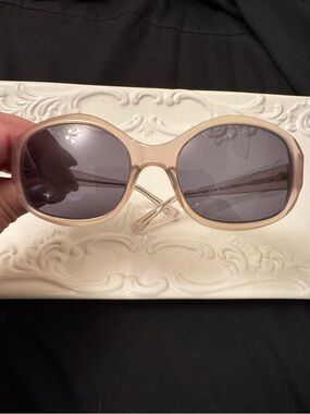 Yuniku Light Beige Oversized Oval Sunglasses with Gray Lenses